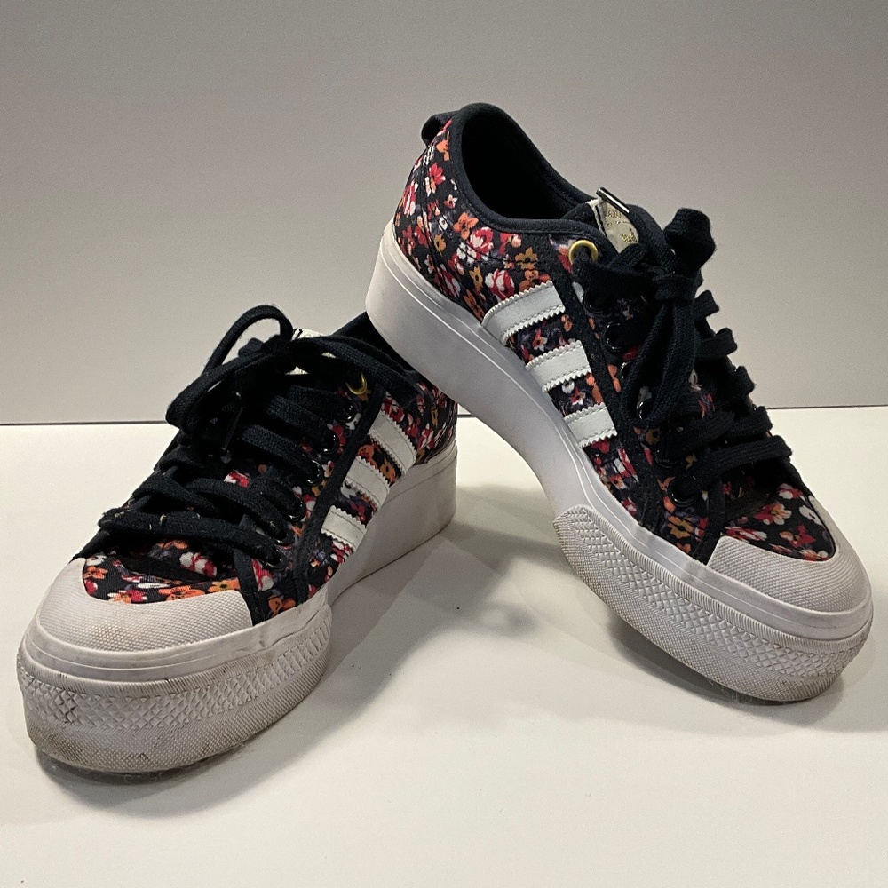 Adidas Nizza platform sneaker floral print (no box)